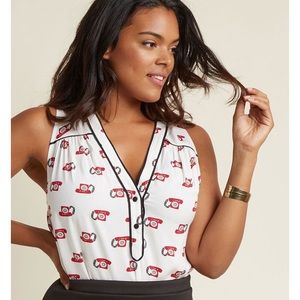 Cafe au Soleil Sleeveless Top in Telephones
